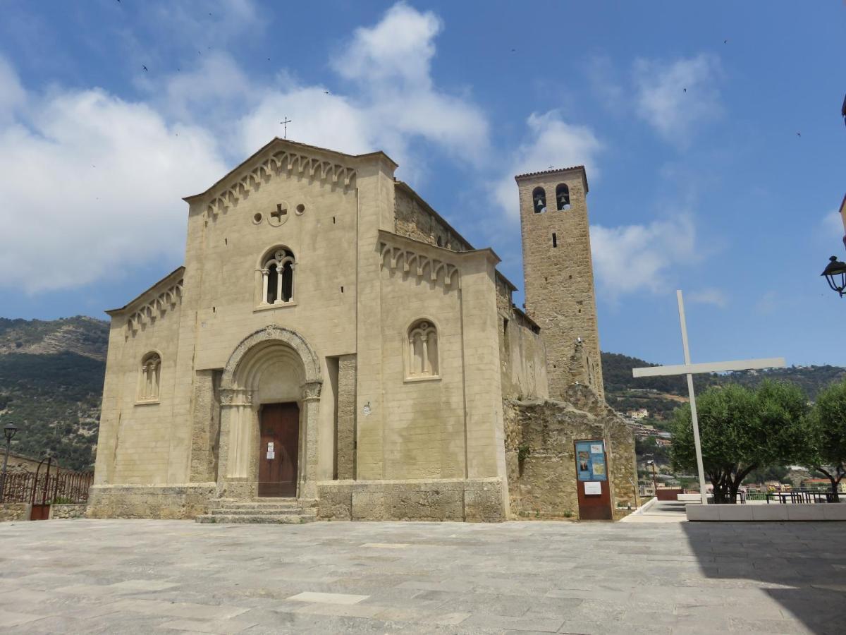 Apartament Amaita Ventimiglia Zewnętrze zdjęcie