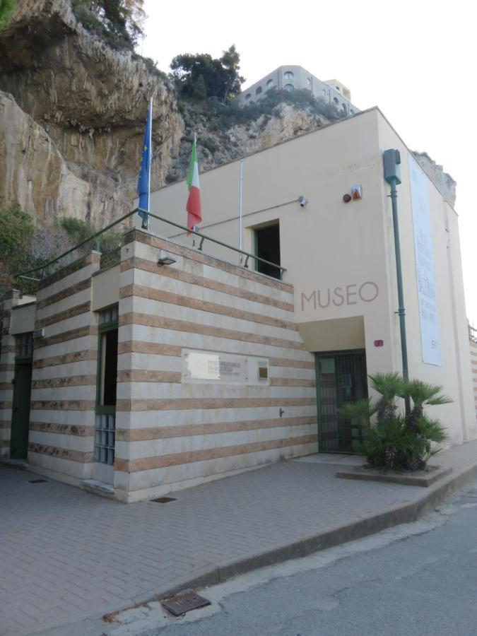 Apartament Amaita Ventimiglia Zewnętrze zdjęcie