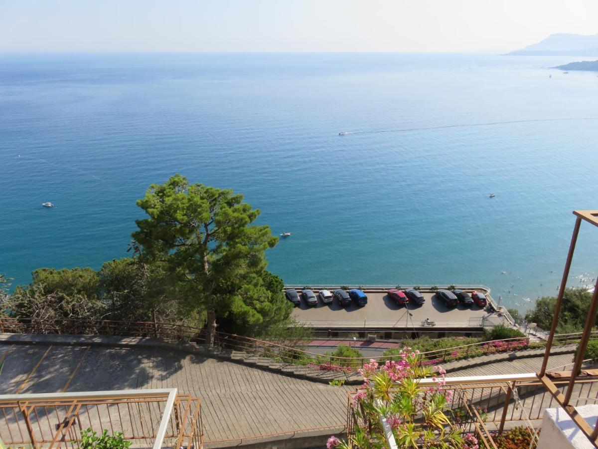 Apartament Amaita Ventimiglia Zewnętrze zdjęcie